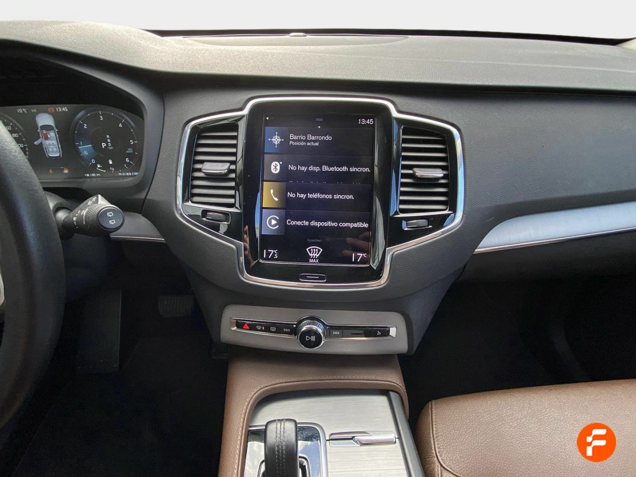 Foto Volvo XC90 10
