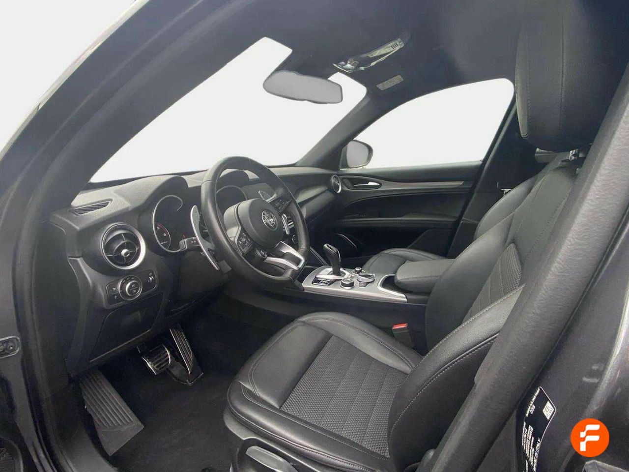 Foto Alfa Romeo Stelvio 8