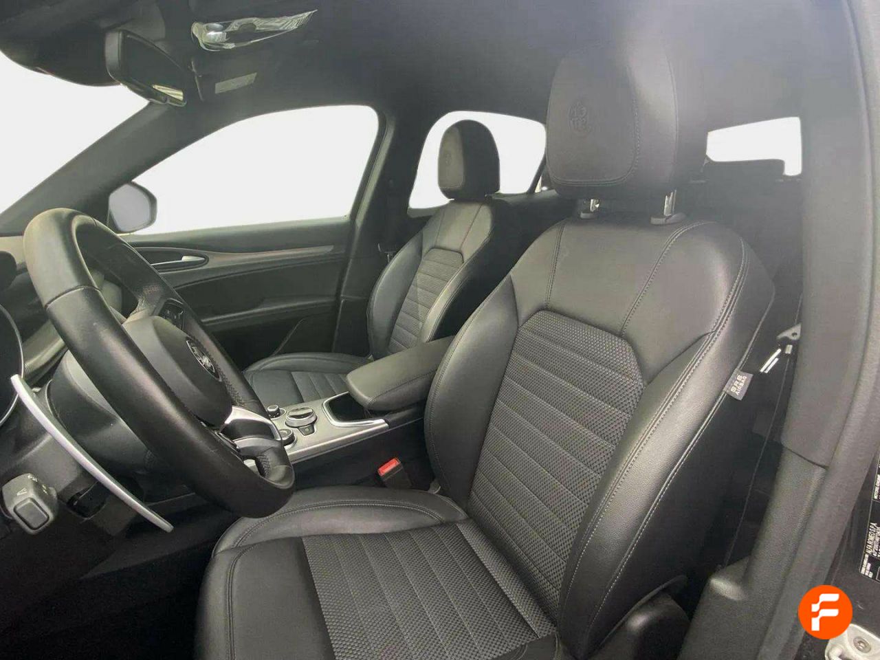 Foto Alfa Romeo Stelvio 9