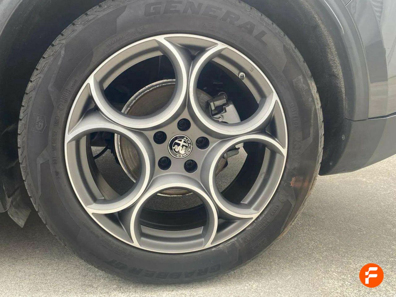 Foto Alfa Romeo Stelvio 18