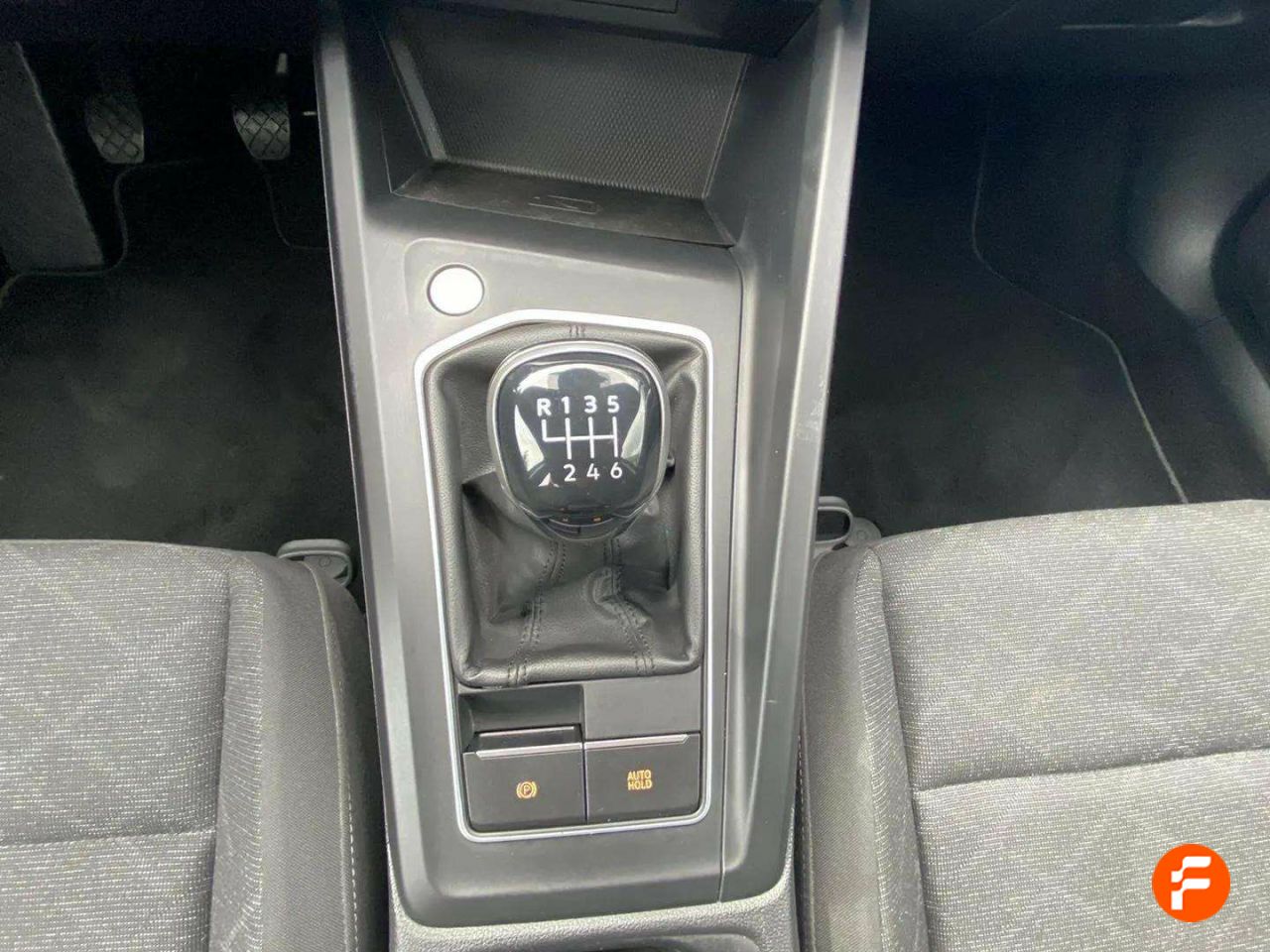Foto Volkswagen Golf 14