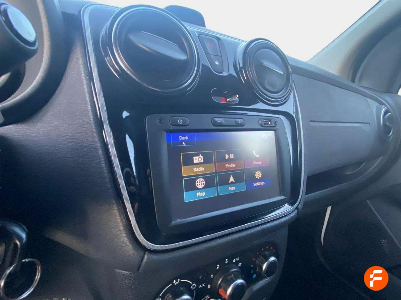 Foto Dacia Lodgy 10