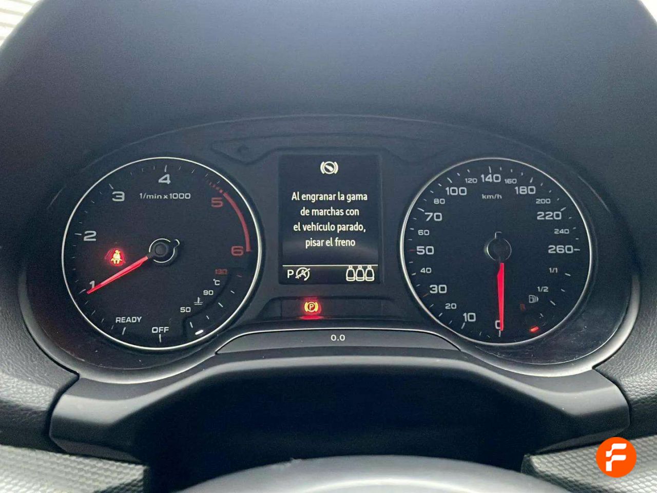 Foto Audi Q2 8