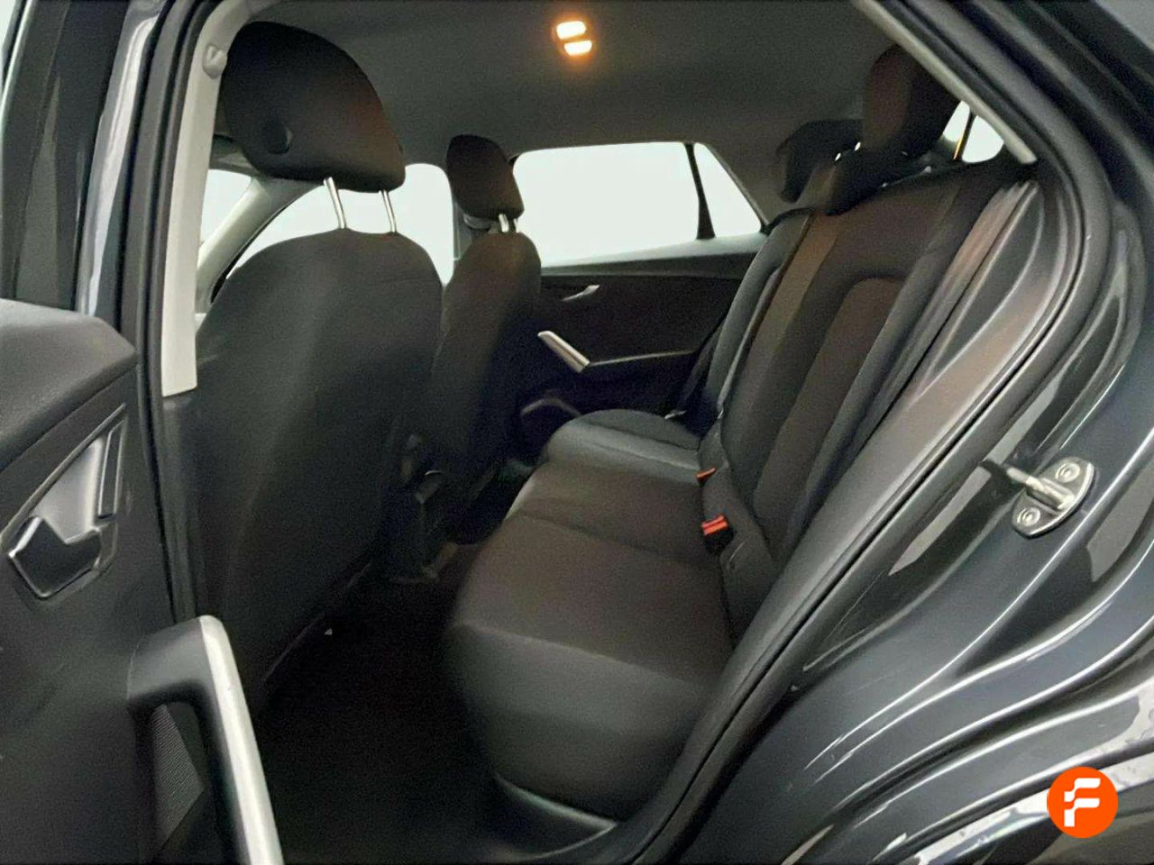 Foto Audi Q2 13