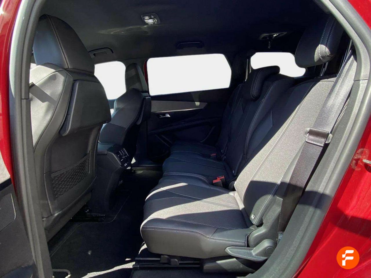 Foto Peugeot 5008 16