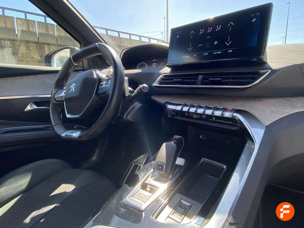 Foto Peugeot 5008 23