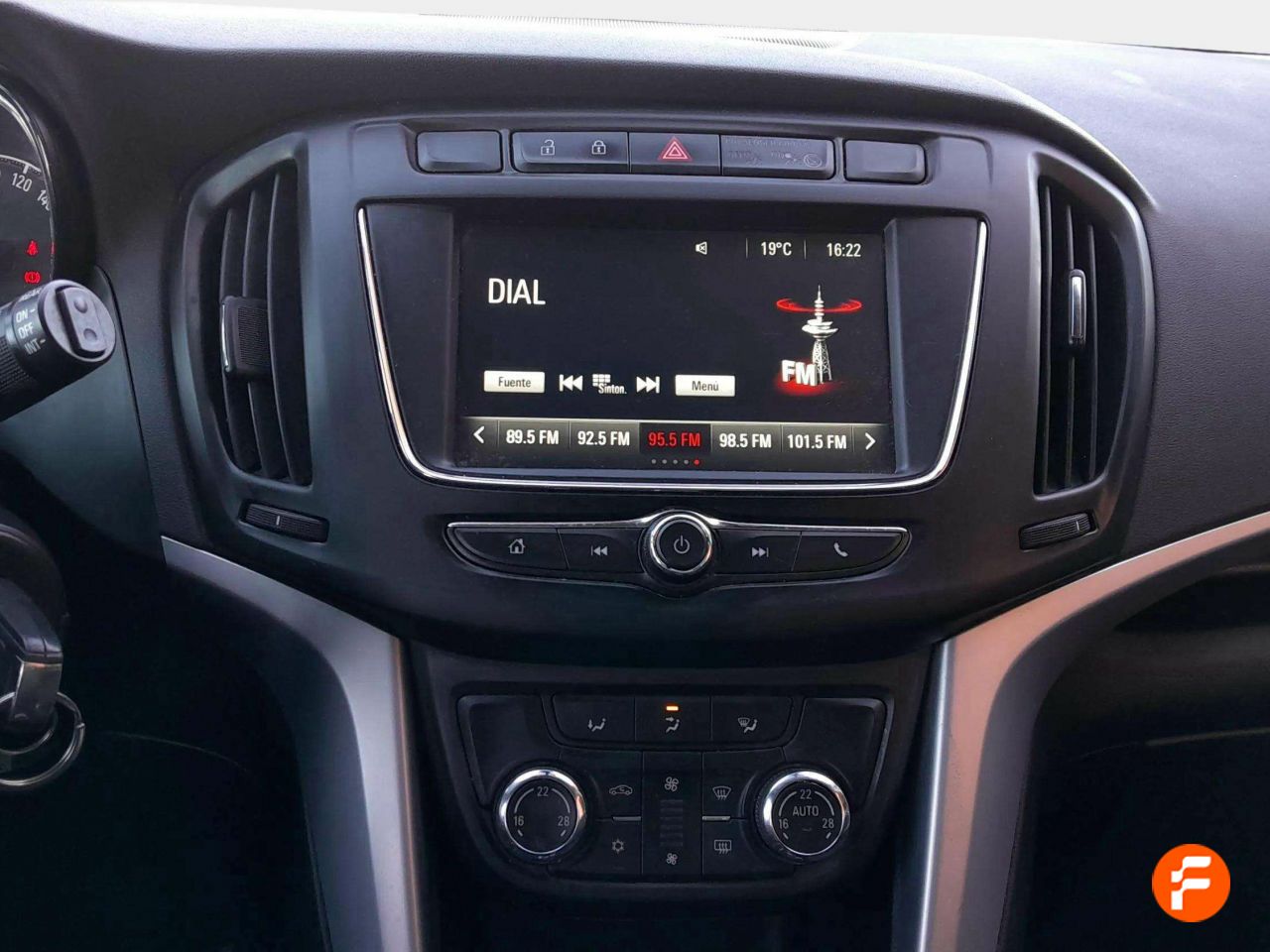 Foto Opel Zafira 17