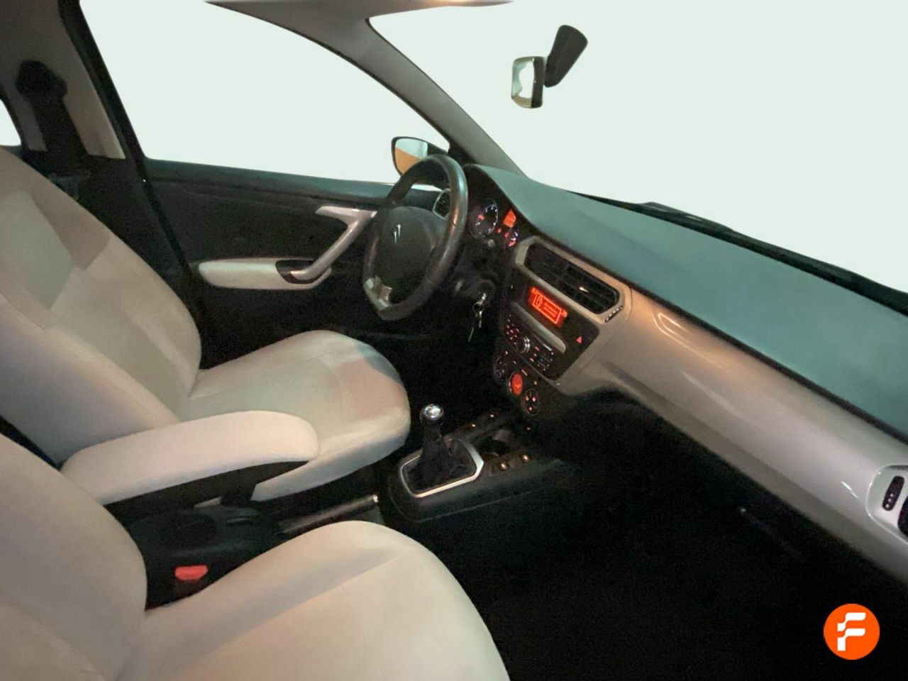 Foto Citroën C-Elysèe 13