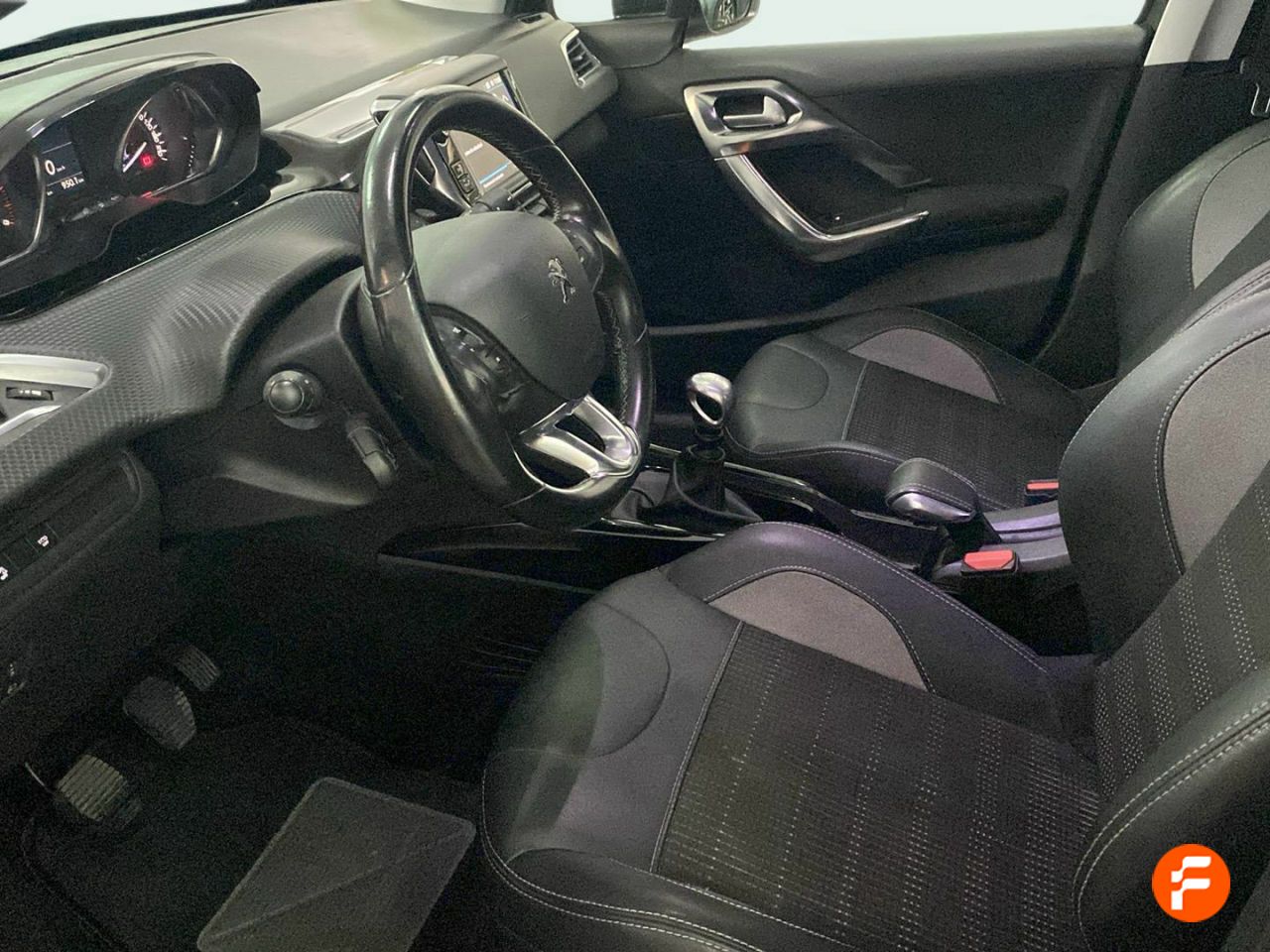 Foto Peugeot 2008 12