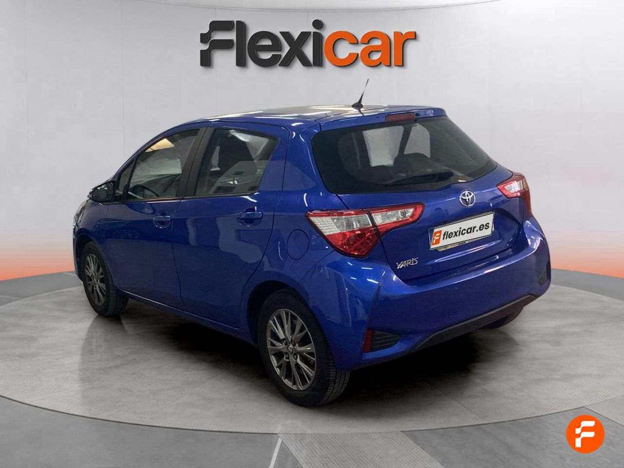 Foto Toyota Yaris 8