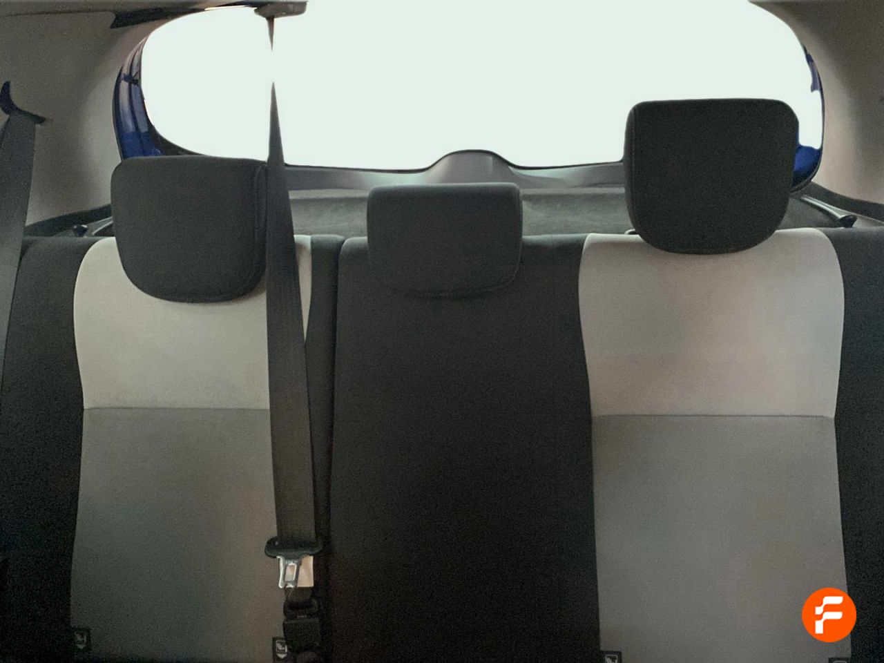 Foto Toyota Yaris 13