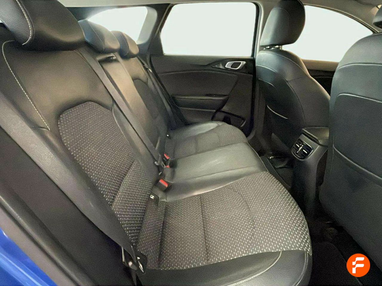 Foto Kia Ceed 14