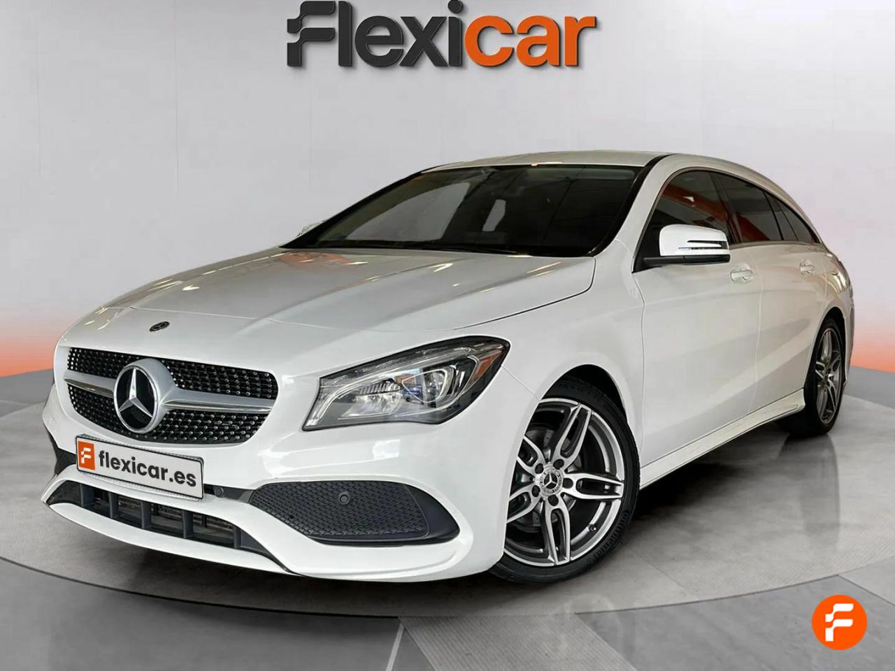Foto Mercedes-Benz Clase CLA 2