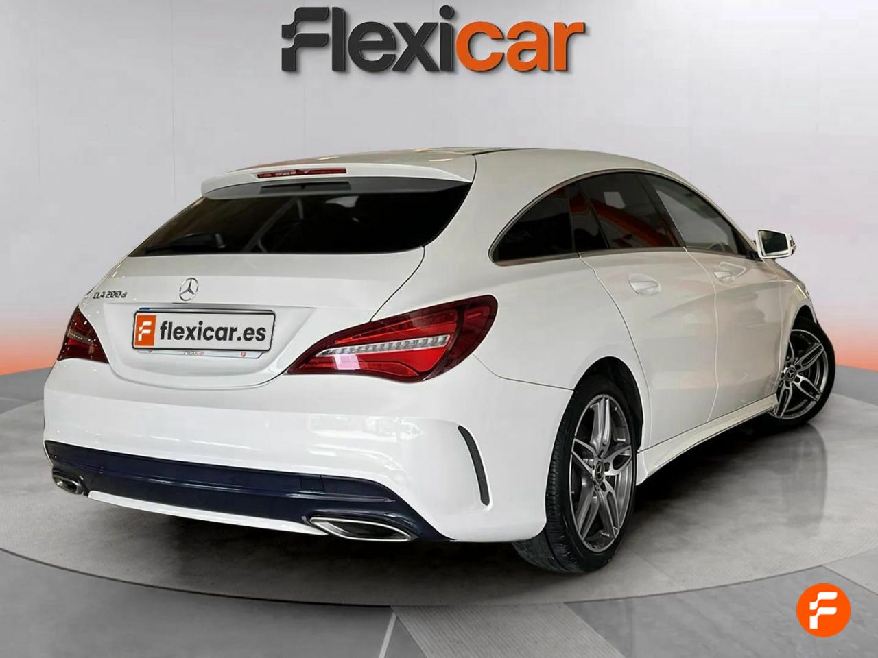 Foto Mercedes-Benz Clase CLA 8