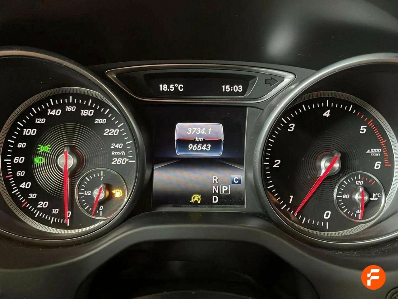 Foto Mercedes-Benz Clase CLA 20