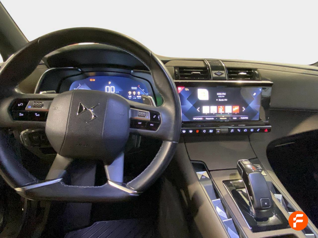 Foto DS Automobiles DS 7 11