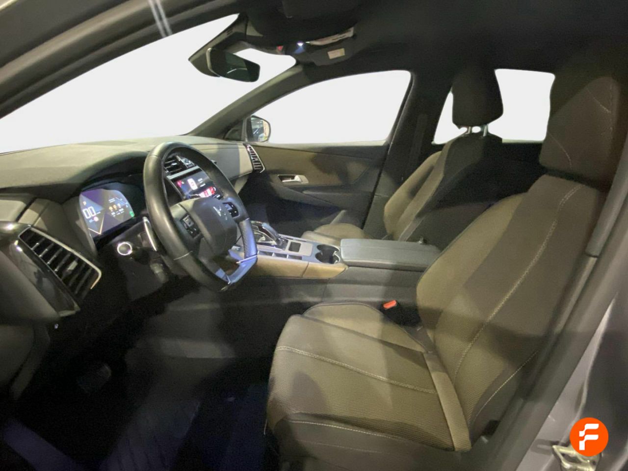 Foto DS Automobiles DS 7 14