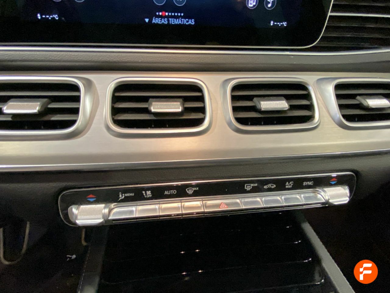 Foto Mercedes-Benz Clase GLE 11