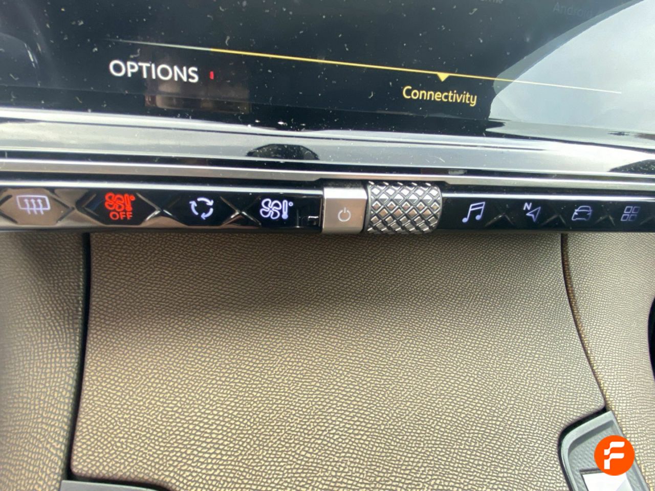 Foto DS Automobiles DS 7 14