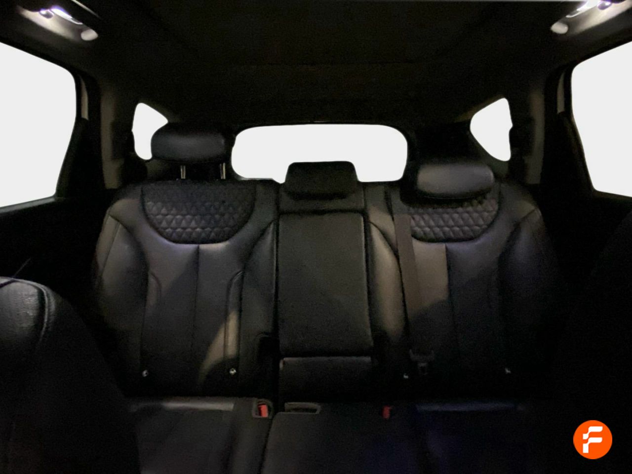 Foto Hyundai Santa Fe 15
