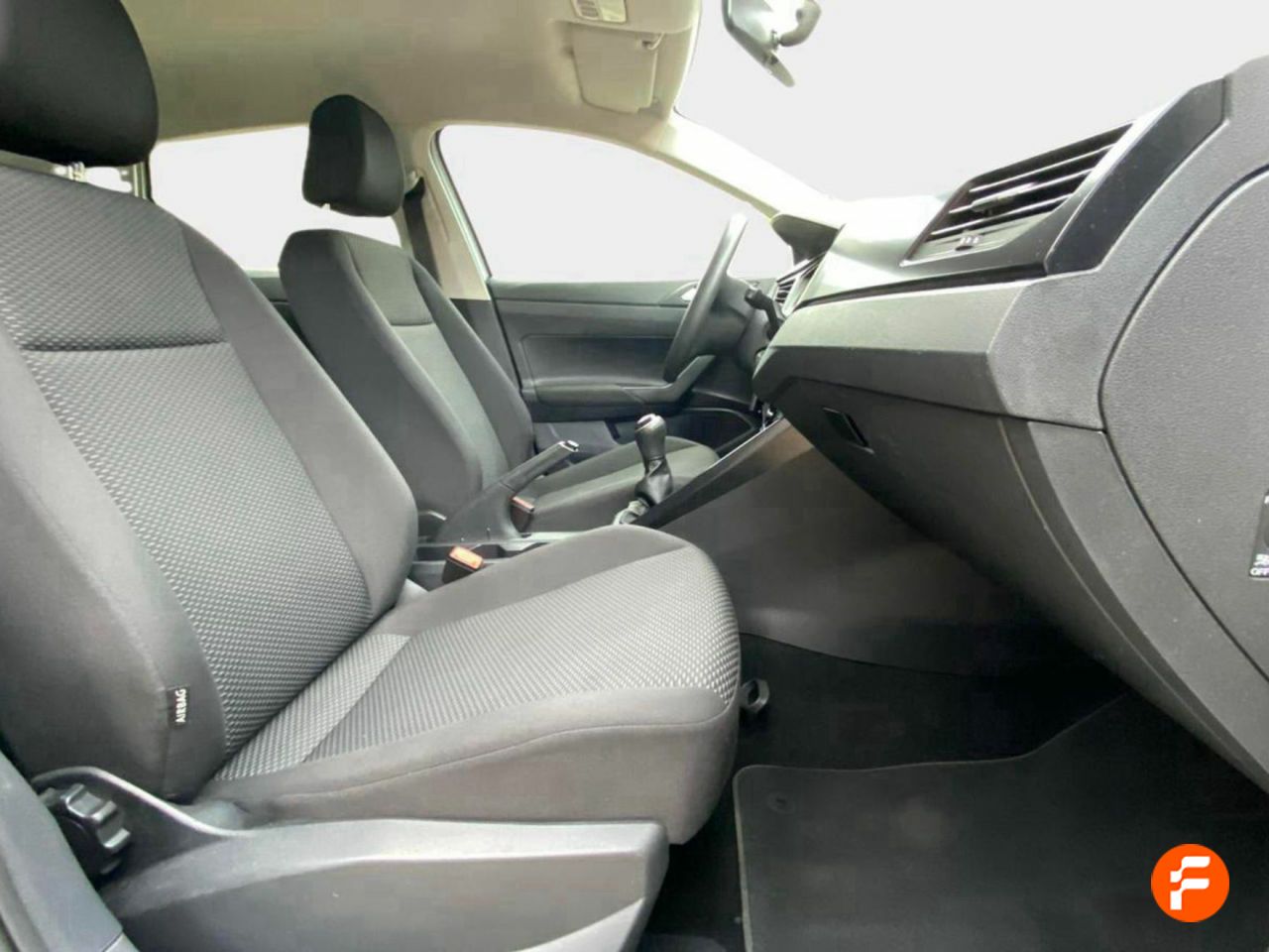 Foto Volkswagen Polo 13