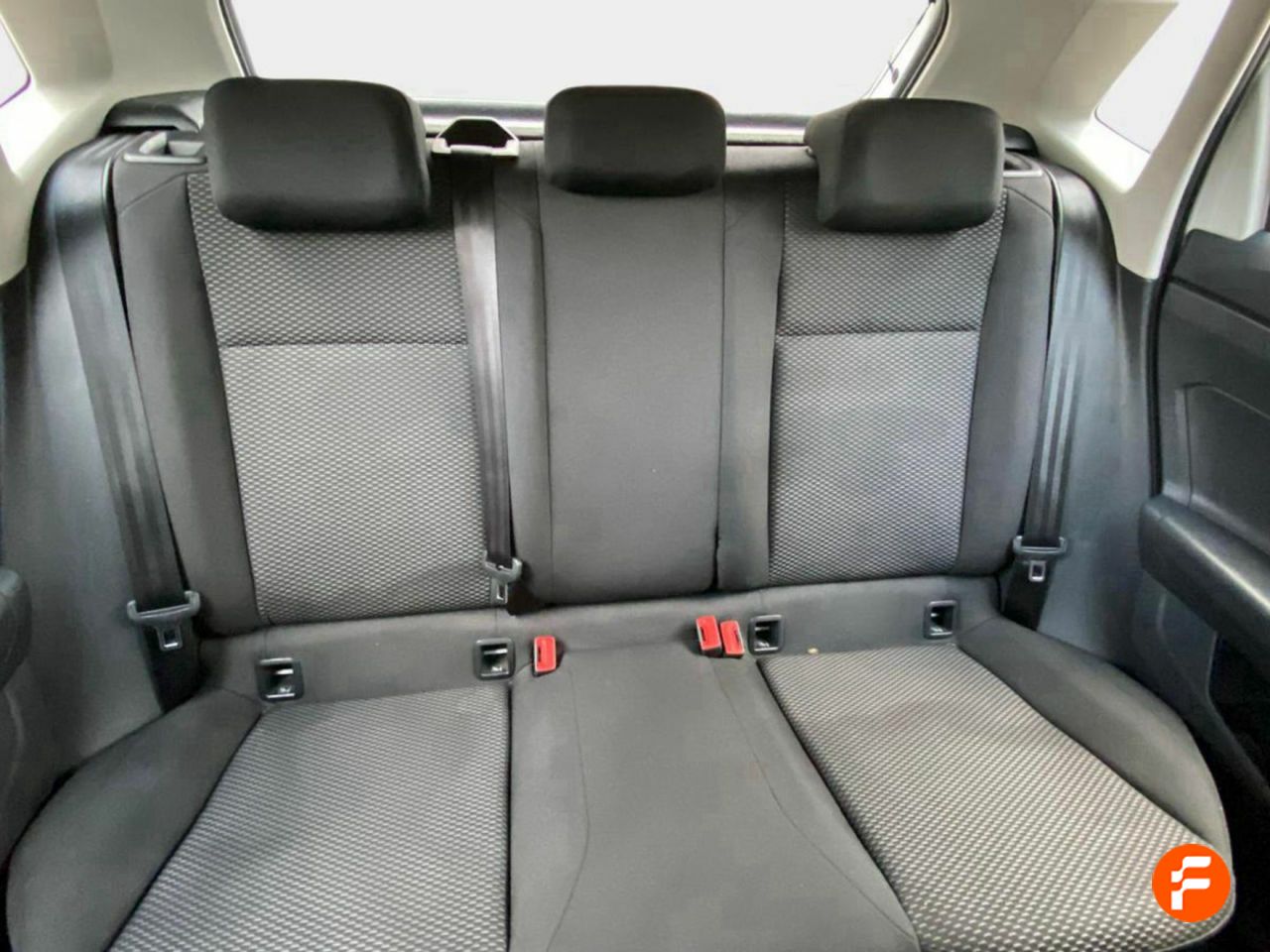Foto Volkswagen Polo 14