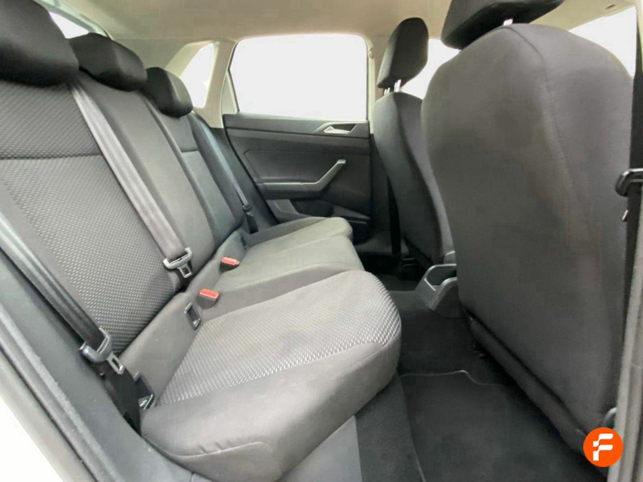 Foto Volkswagen Polo 15