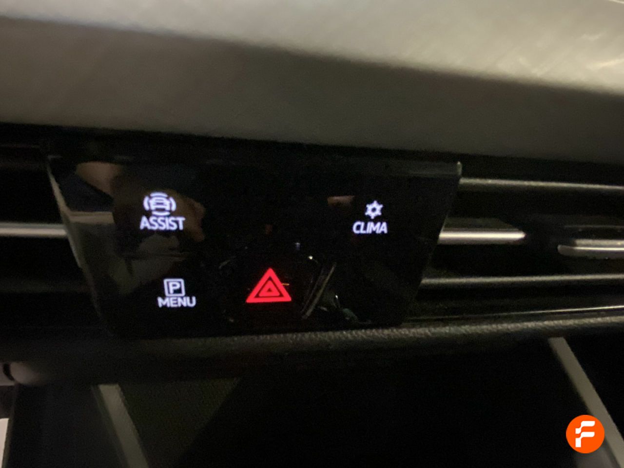 Foto Volkswagen Golf 19