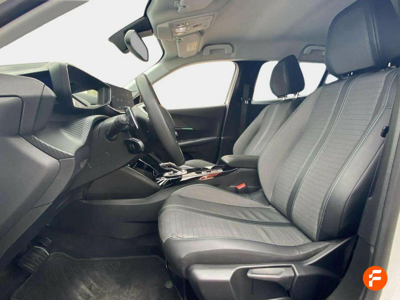 Foto Peugeot 2008 14