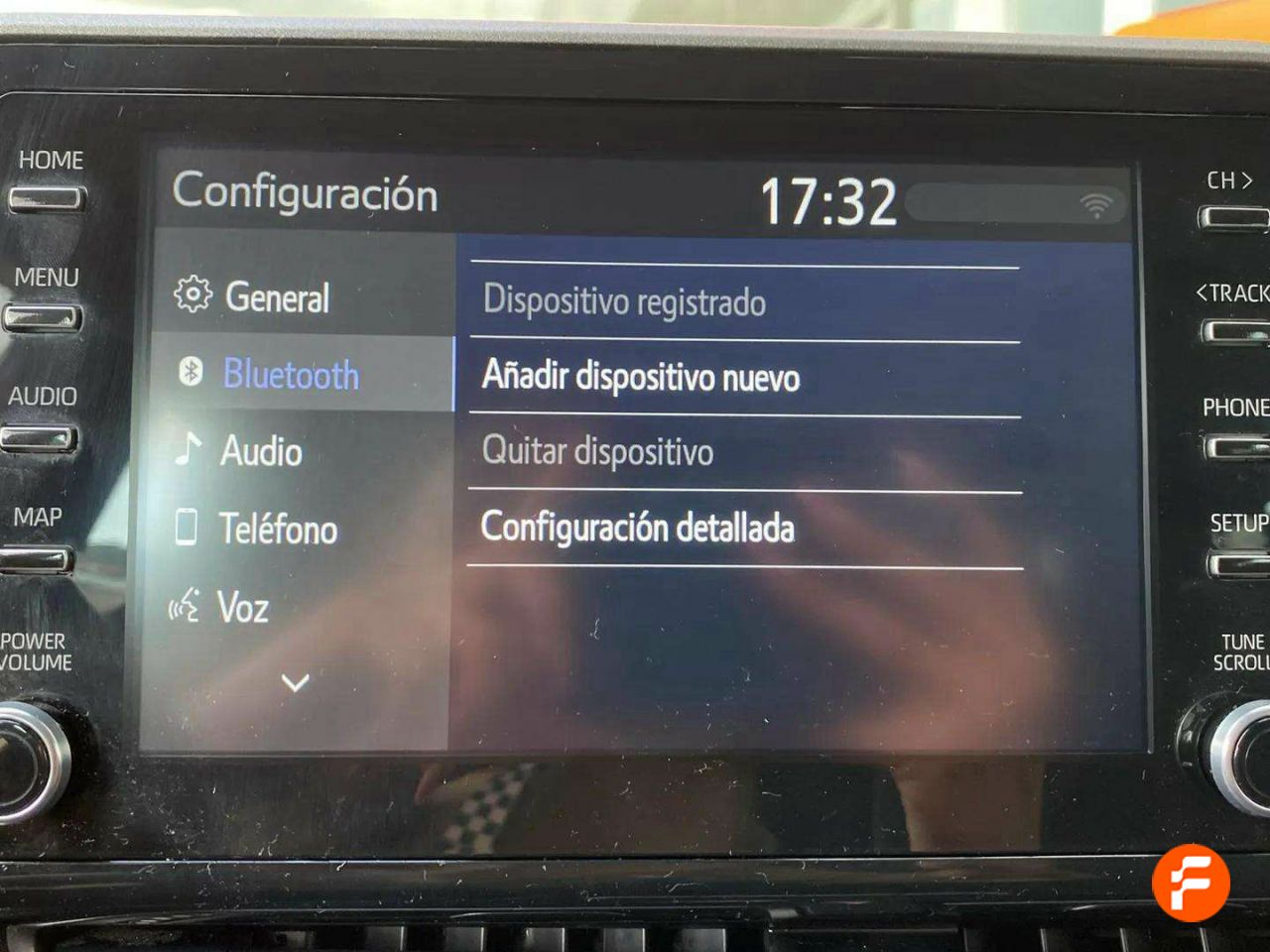 Foto Toyota C-HR 21