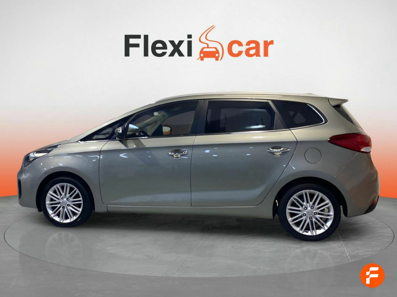 Foto Kia Carens 3