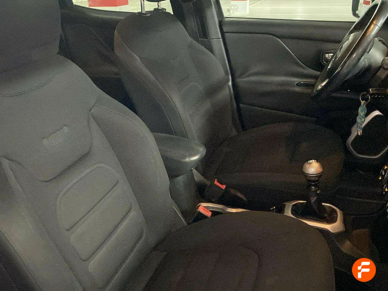 Foto Jeep Renegade 21