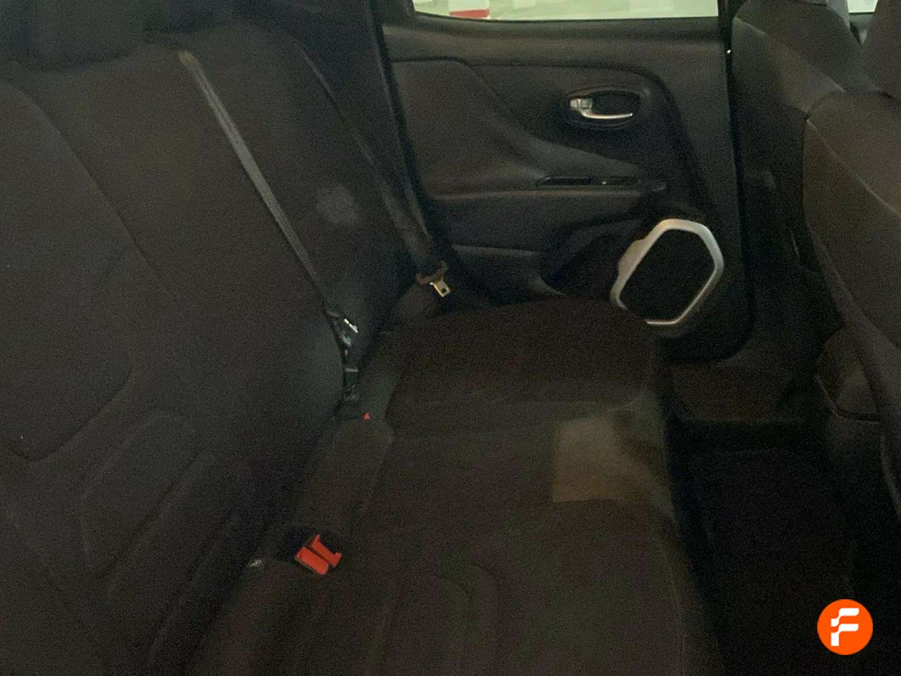 Foto Jeep Renegade 23