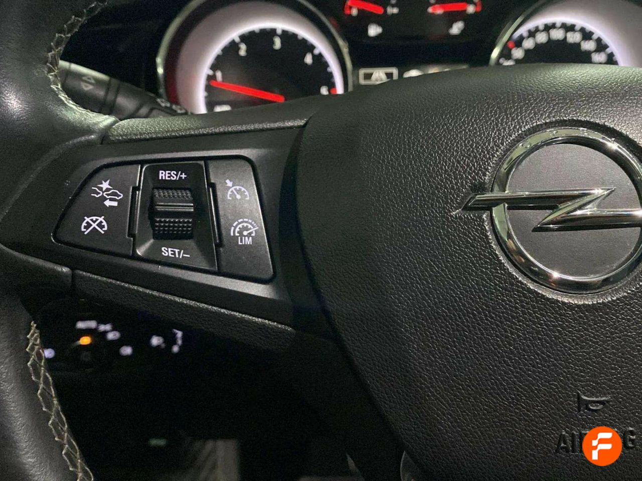 Foto Opel Insignia  12