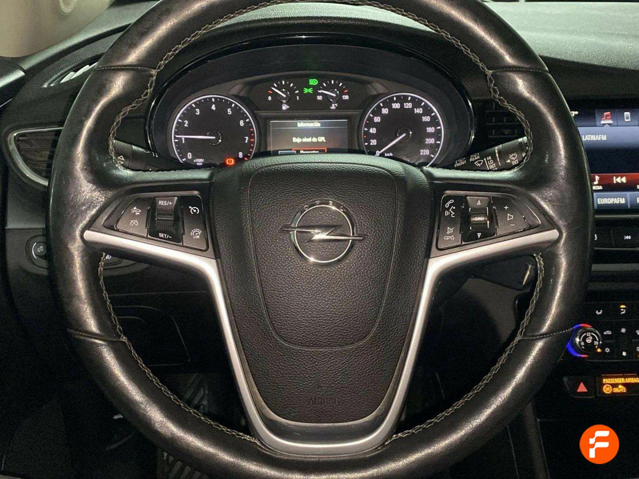 Foto Opel Mokka X 11