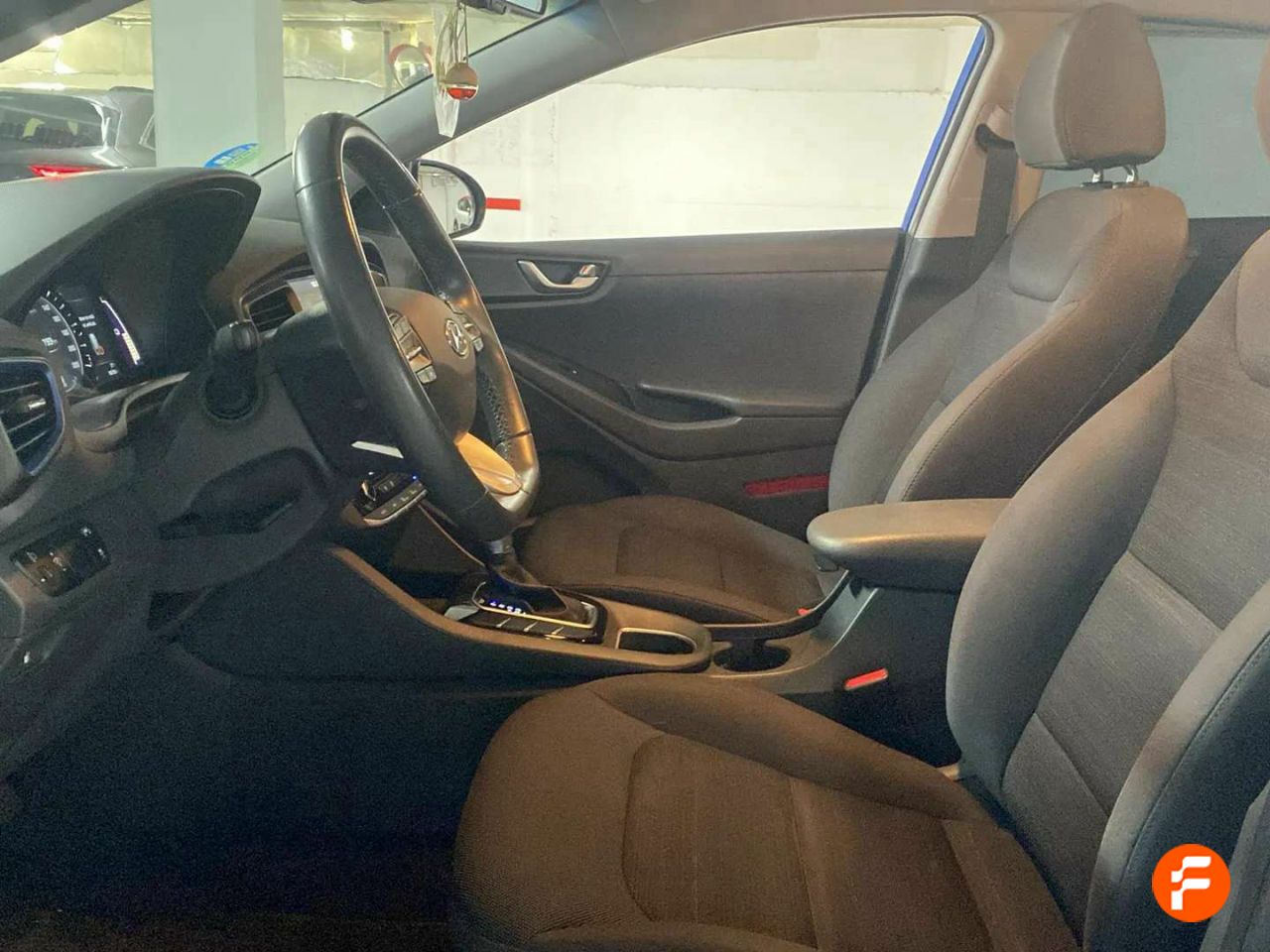 Foto Hyundai IONIQ 19