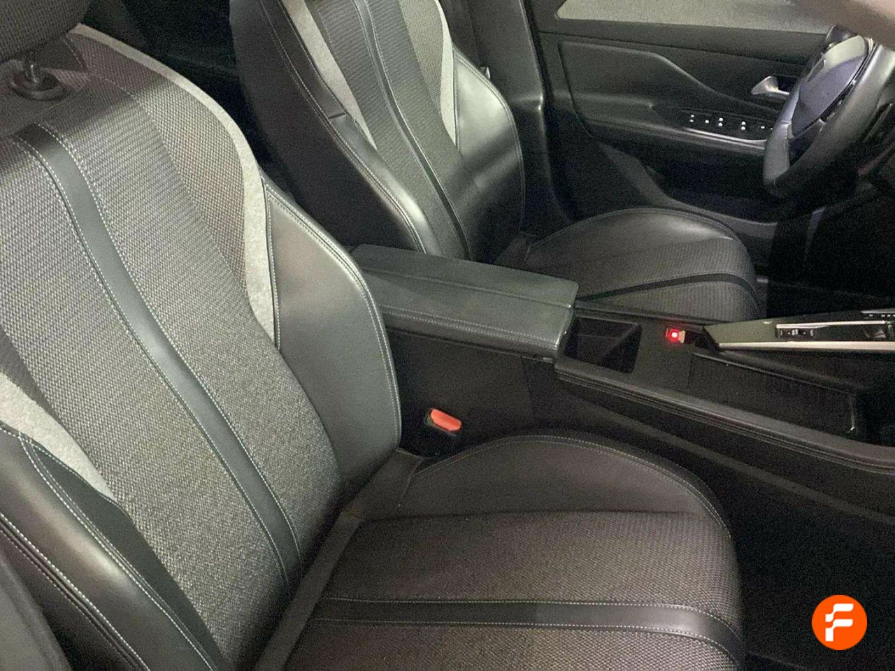 Foto Peugeot 308 23