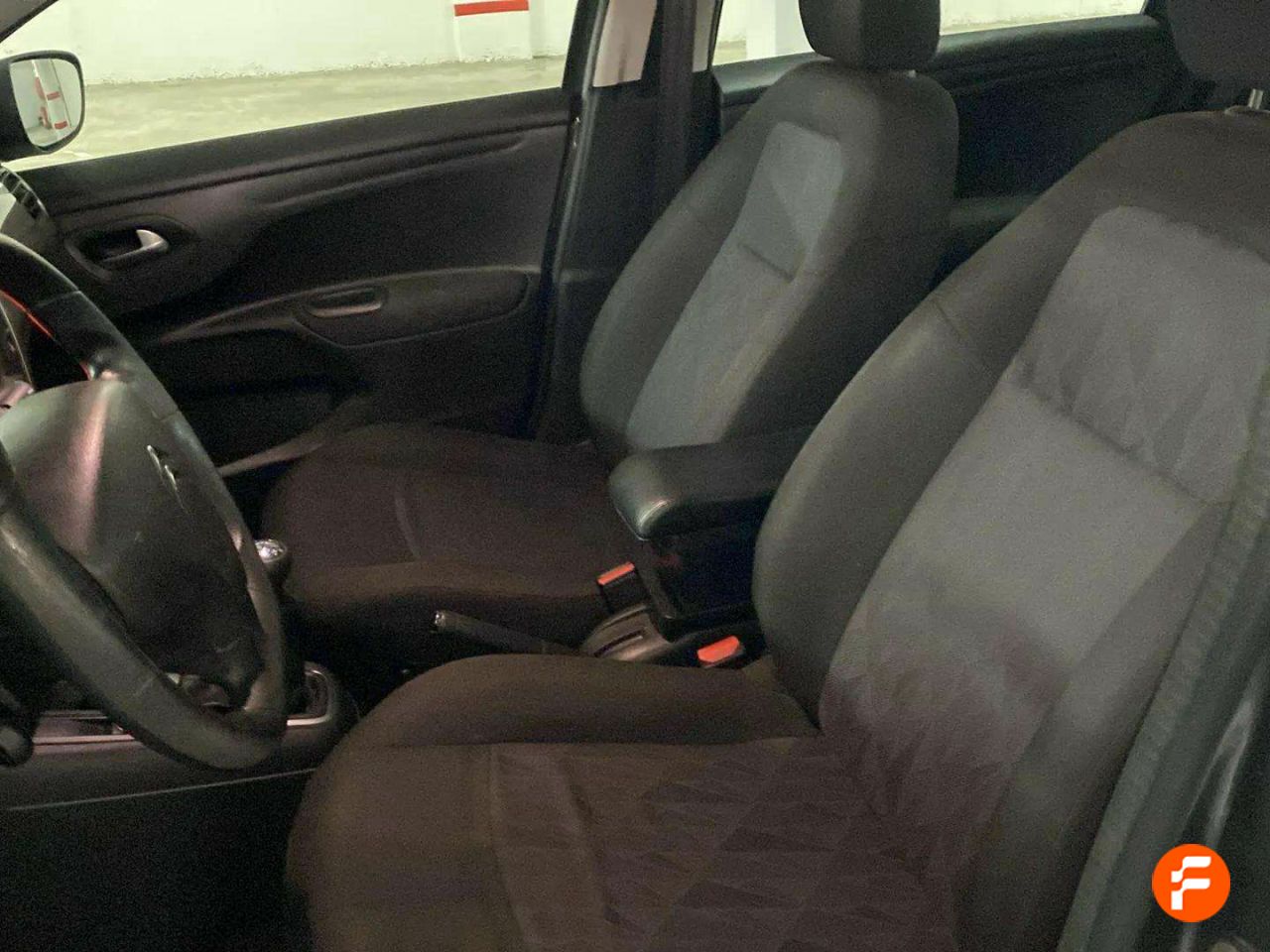 Foto Citroën C-Elysèe 18