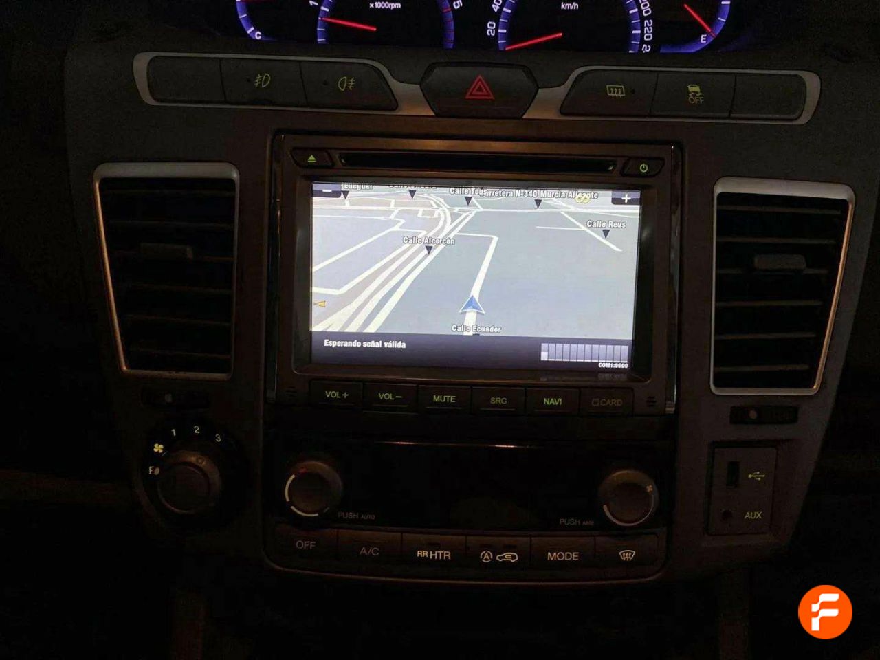 Foto SsangYong Rodius 14