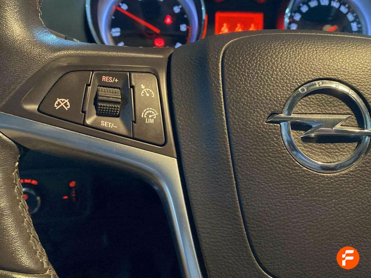 Foto Opel Zafira 12