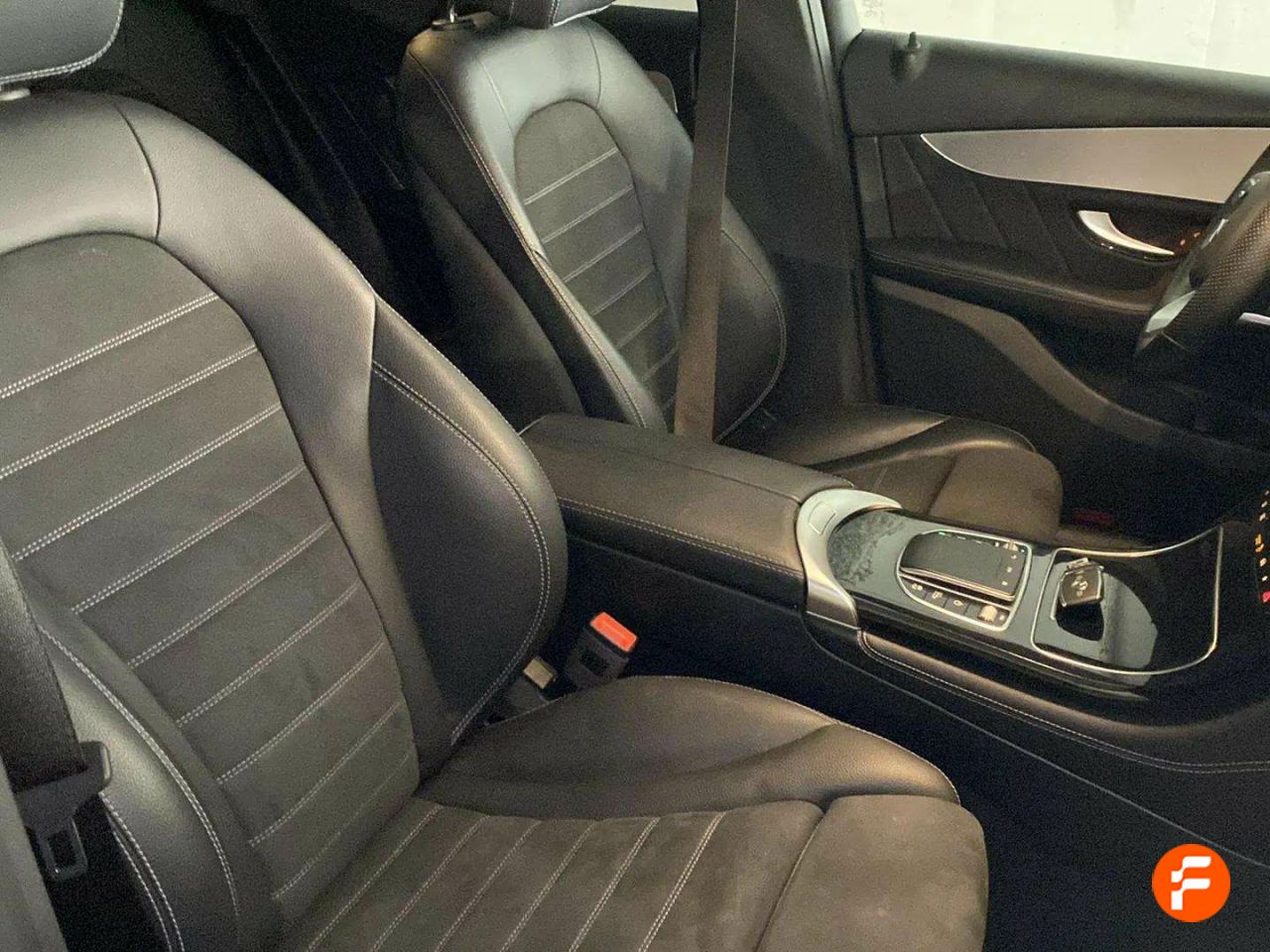Foto Mercedes-Benz Clase GLC 23