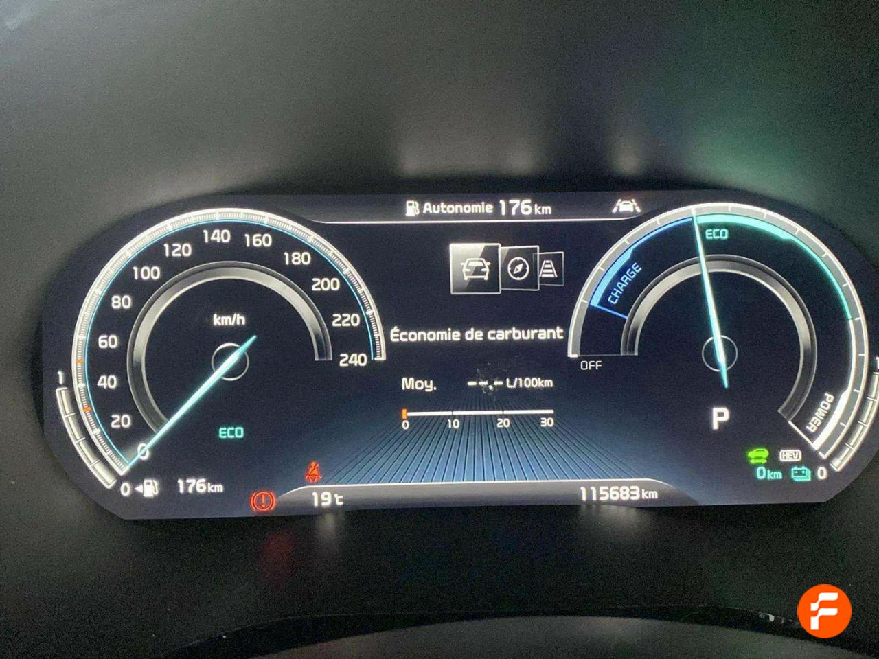 Foto Kia XCeed 14