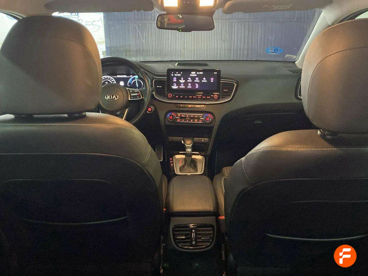 Foto Kia XCeed 28
