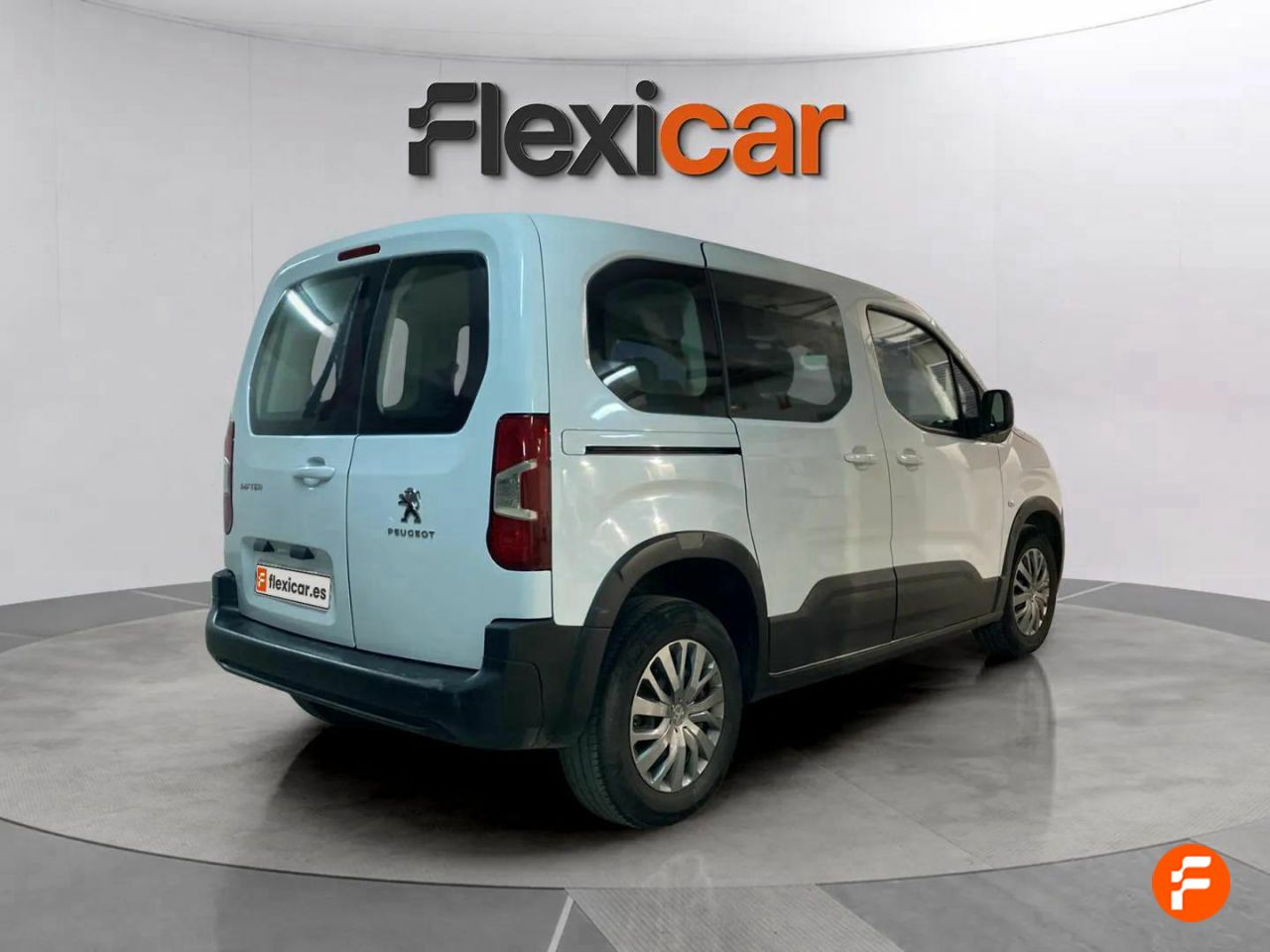 Foto Peugeot Rifter 8