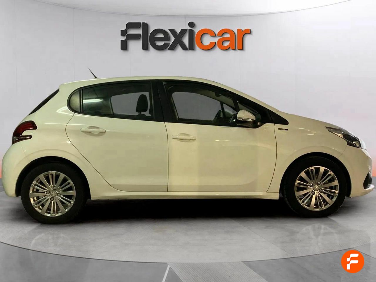 Foto Peugeot 208 9