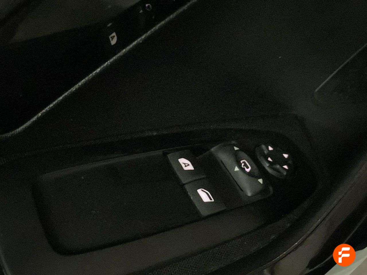 Foto Peugeot 208 20