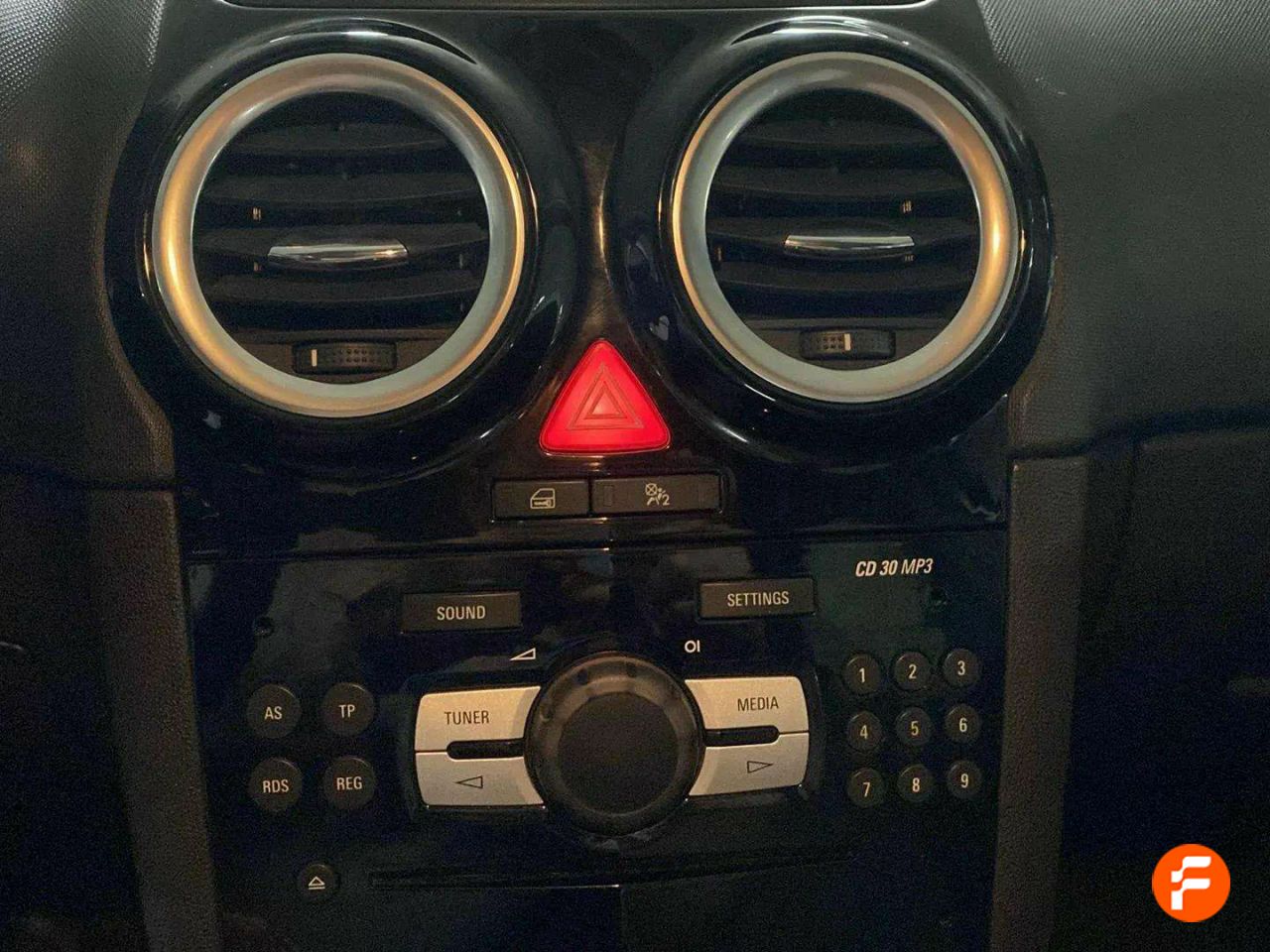 Foto Opel Corsa 16