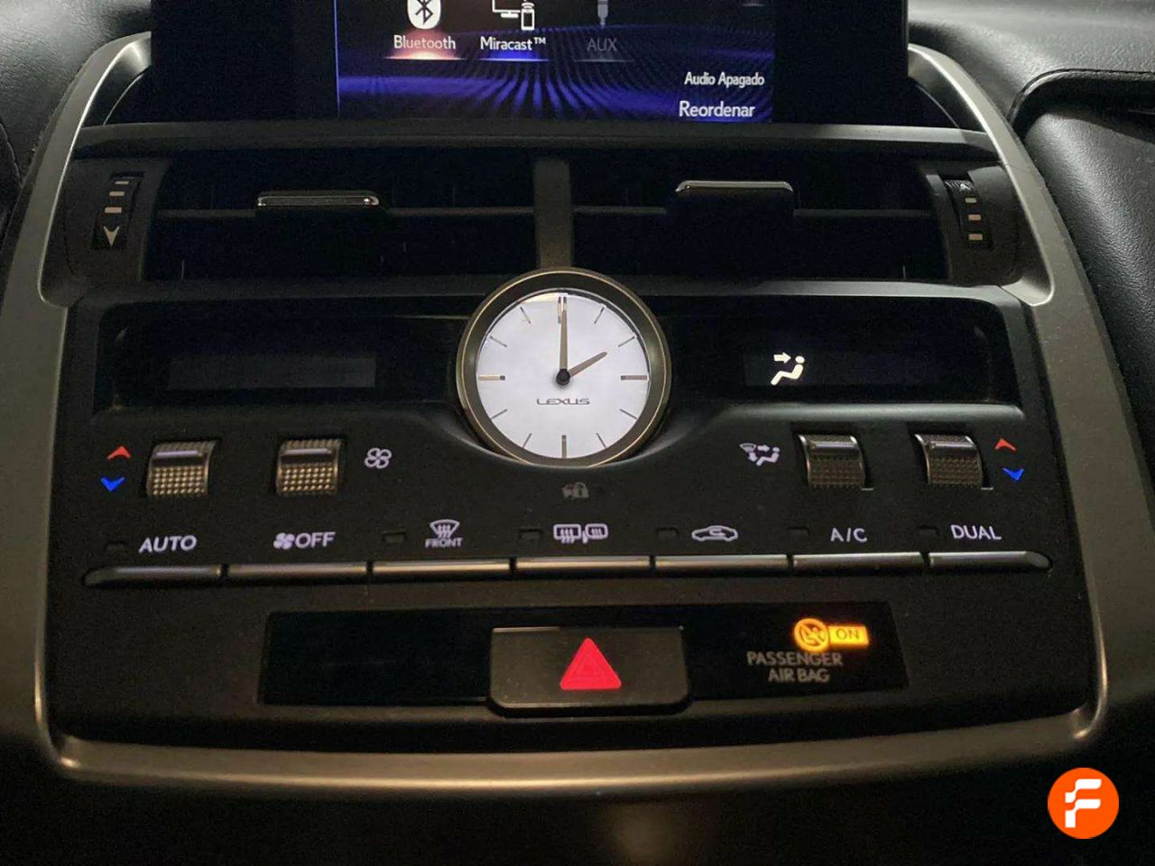 Foto Lexus NX 18