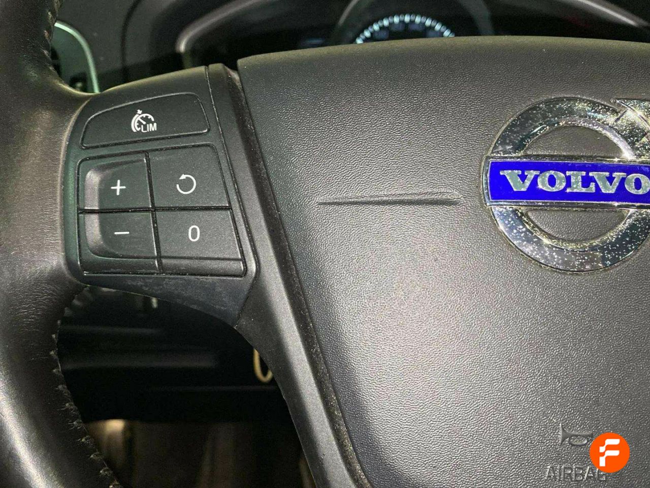 Foto Volvo V40 12