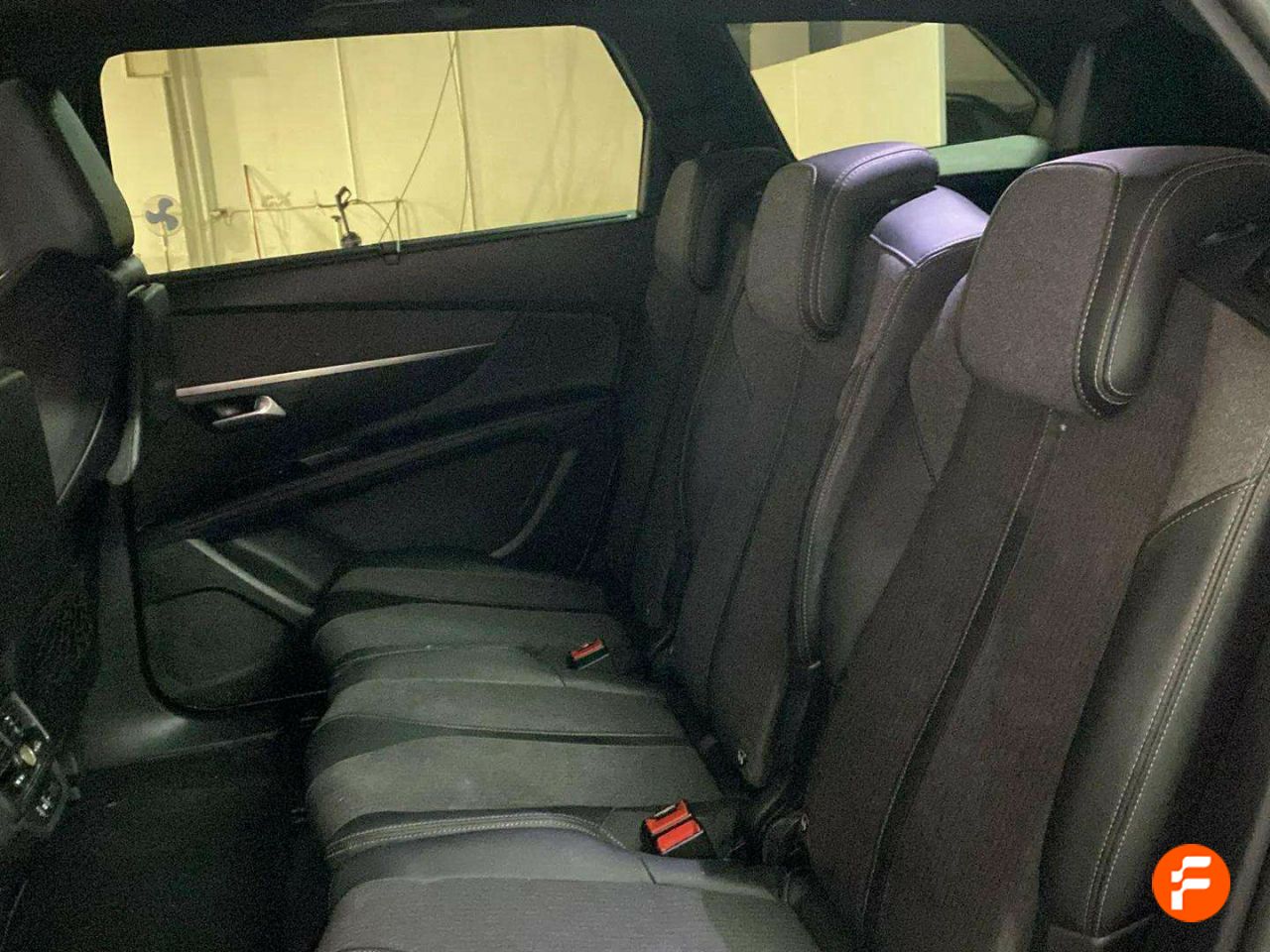 Foto Peugeot 5008 25